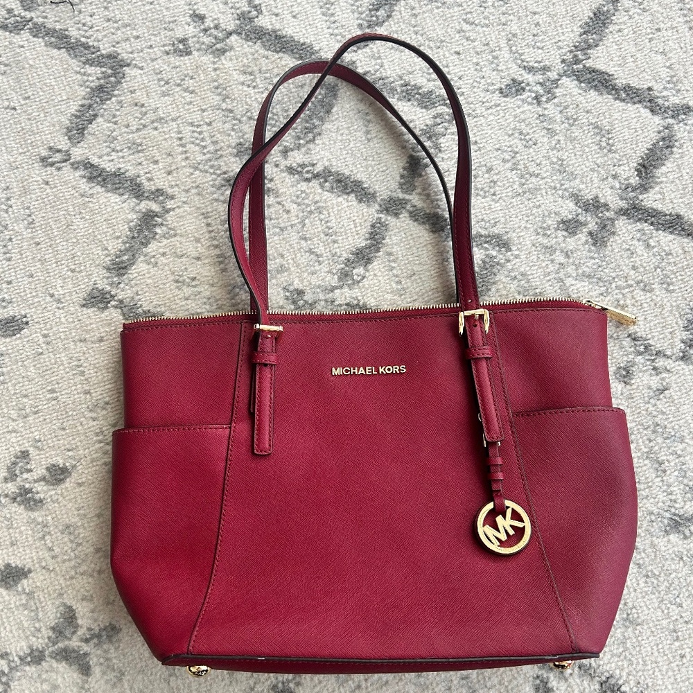 Michael Kors Purse Tote Bag in Maroon